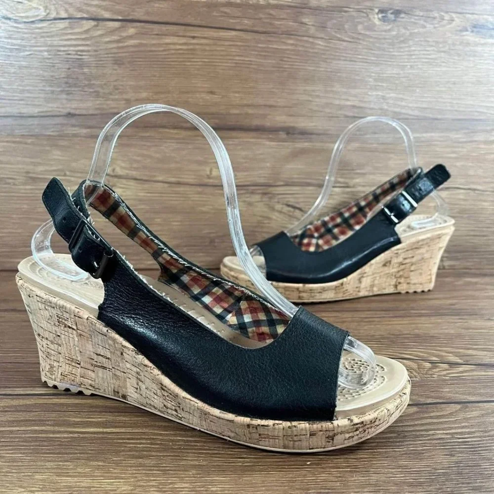 Crocs A-Leigh Black Leather Slingback Wedges Women’s Size 8